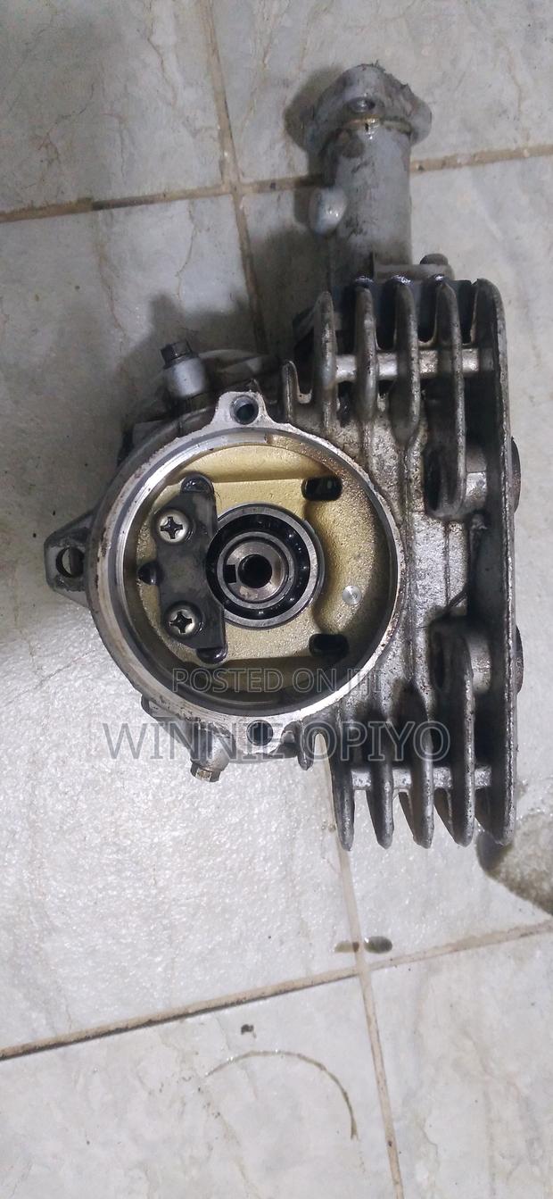 Cylinder Head.Boxer 100 - thumbnail 4