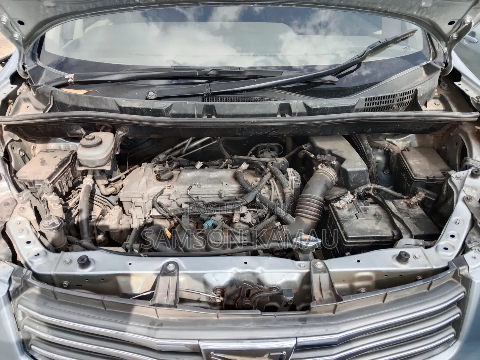 Toyota Noah 2012 Blue