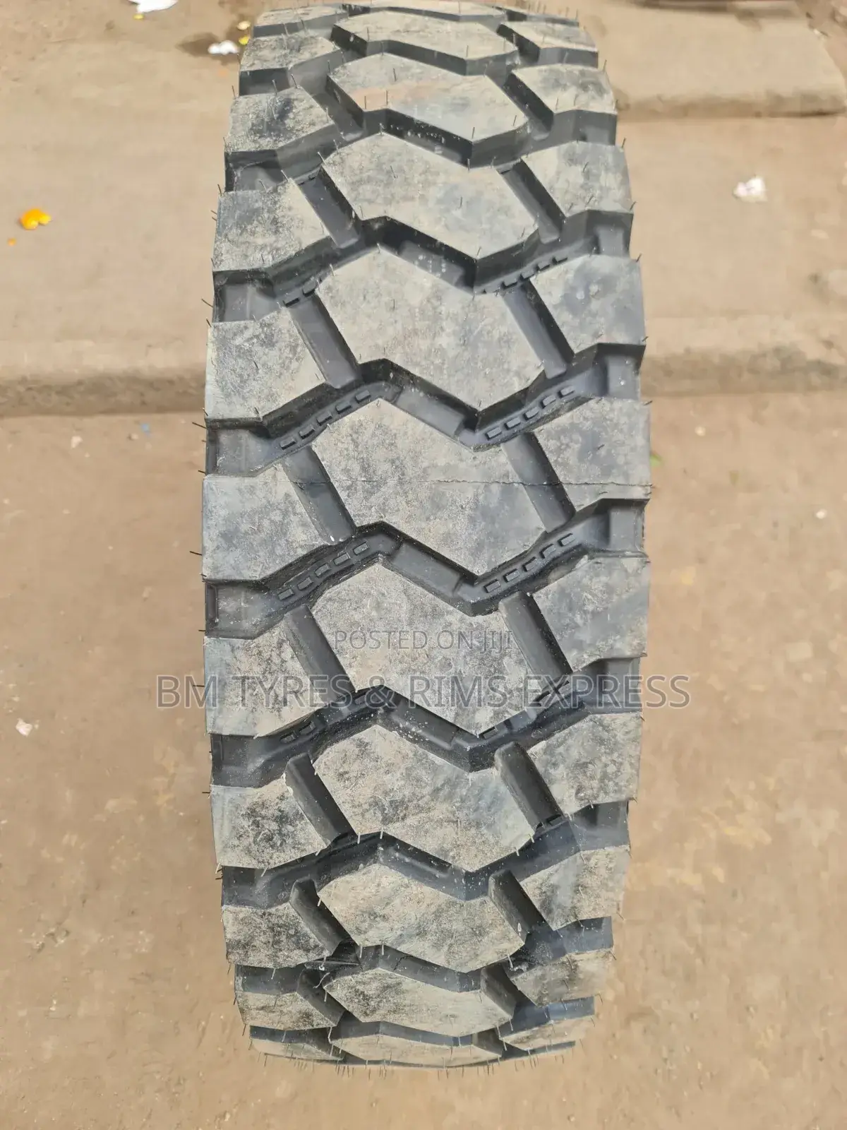 315 /80 R22.5 Winda Tires(Diff)
