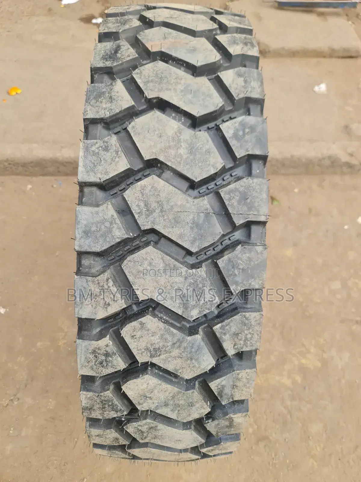 315 /80 R22.5 Winda Tires(Diff)