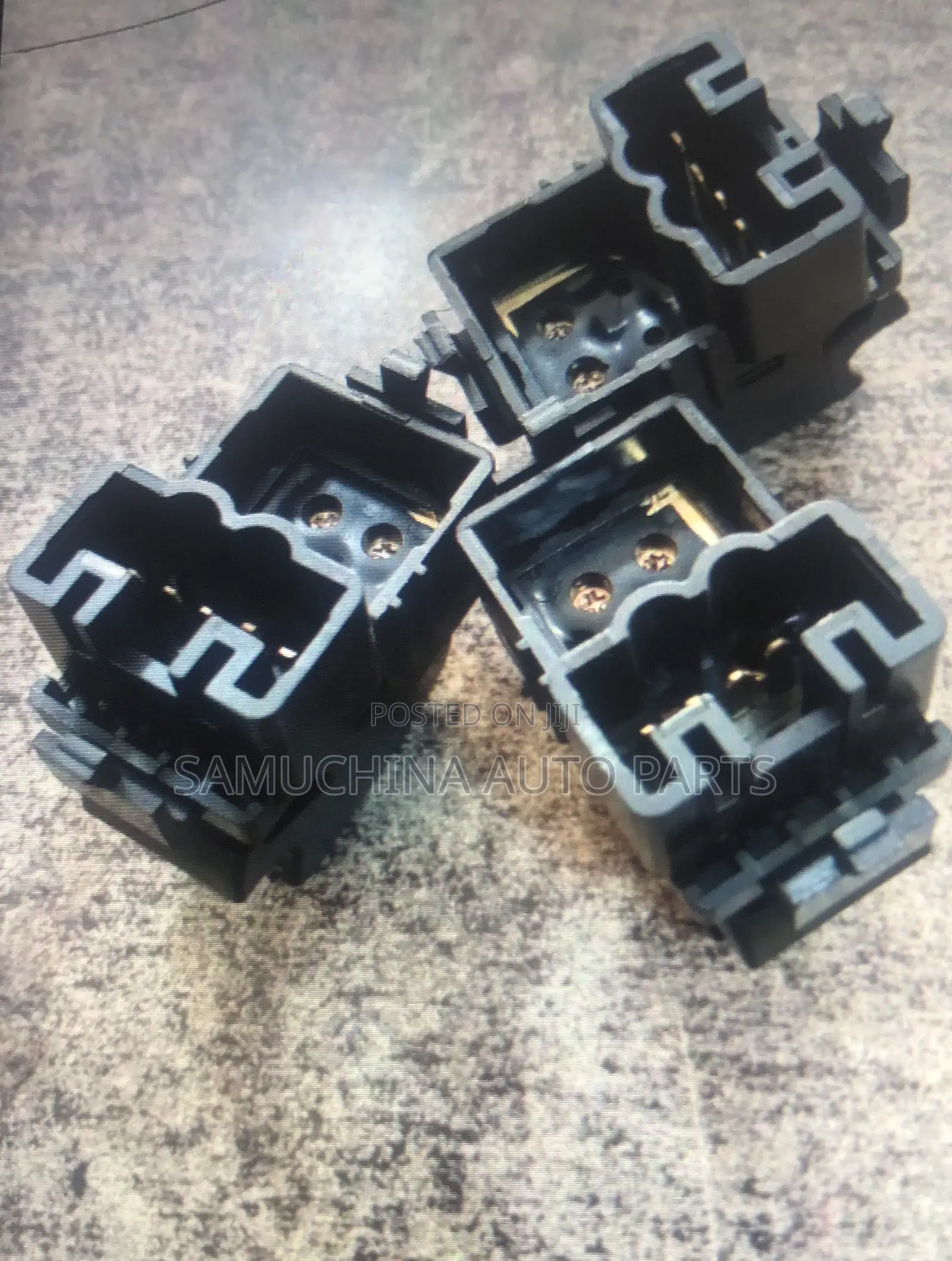 Single Switch Toyota Hilux Vigo