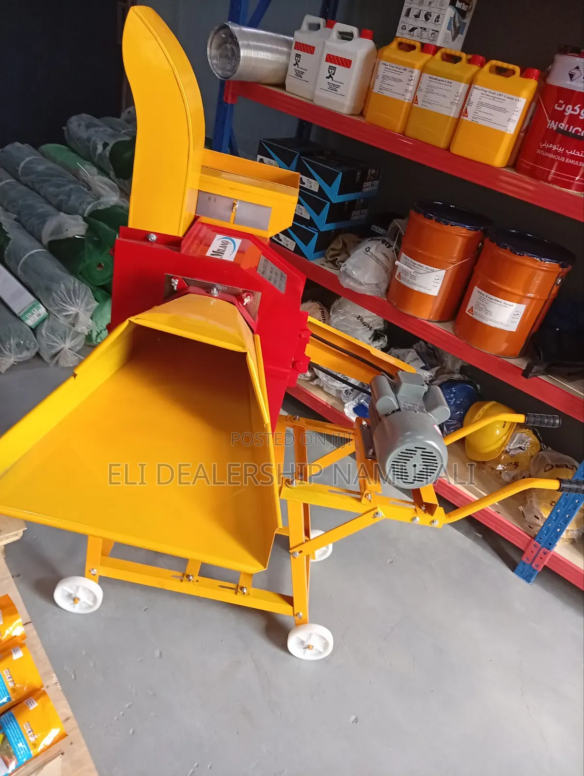 Compact and Powerful Chaff Cutter for Livestock Feed Preparation
