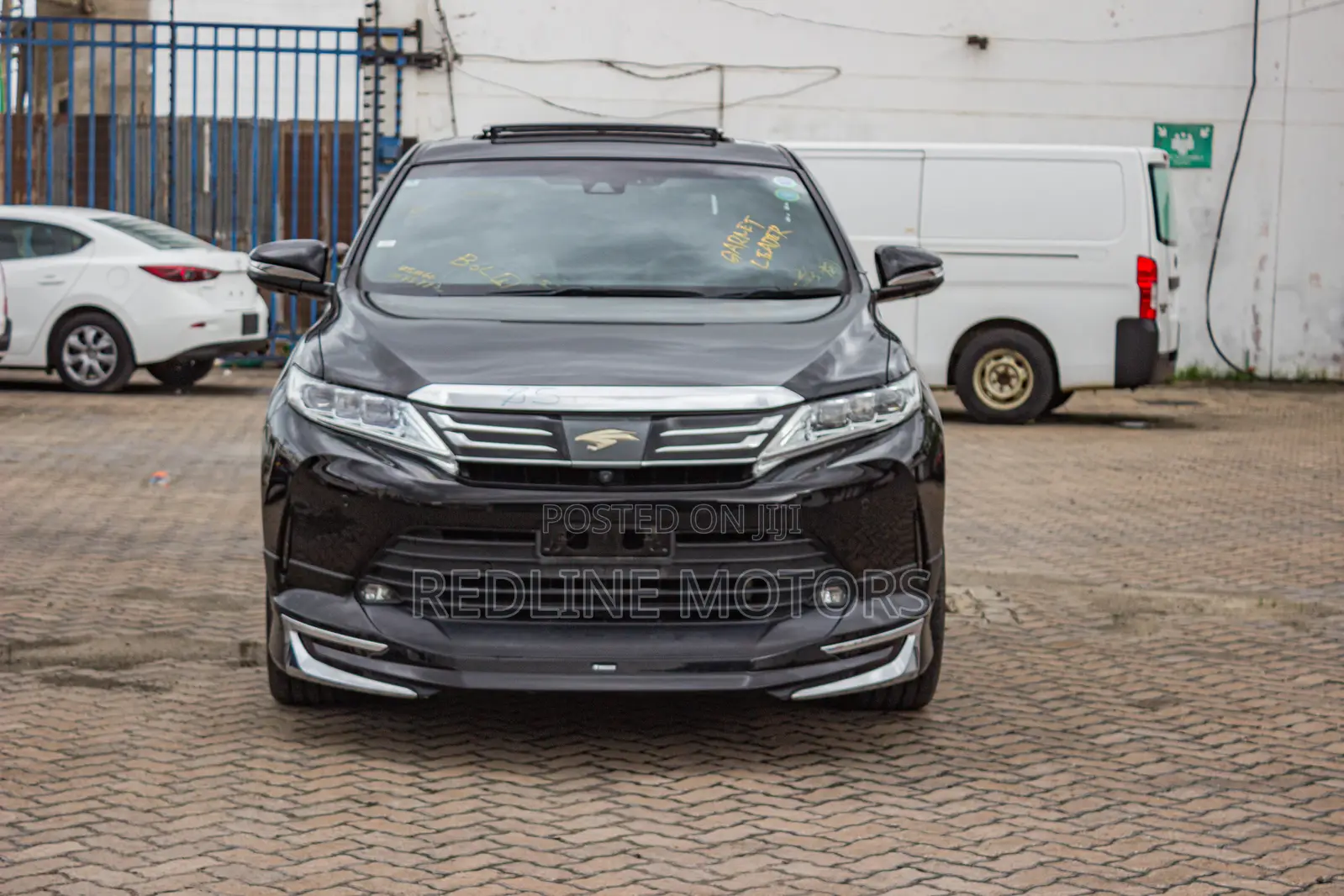 Toyota Harrier 2.0 4WD 2019 Black