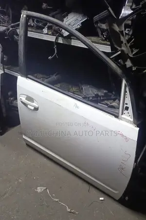 Door Toyota Prius