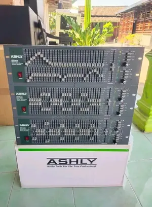 Ashly GQX-3102 Dual Channel 31-Band Graphic Equalizer | Pro Audio Eq