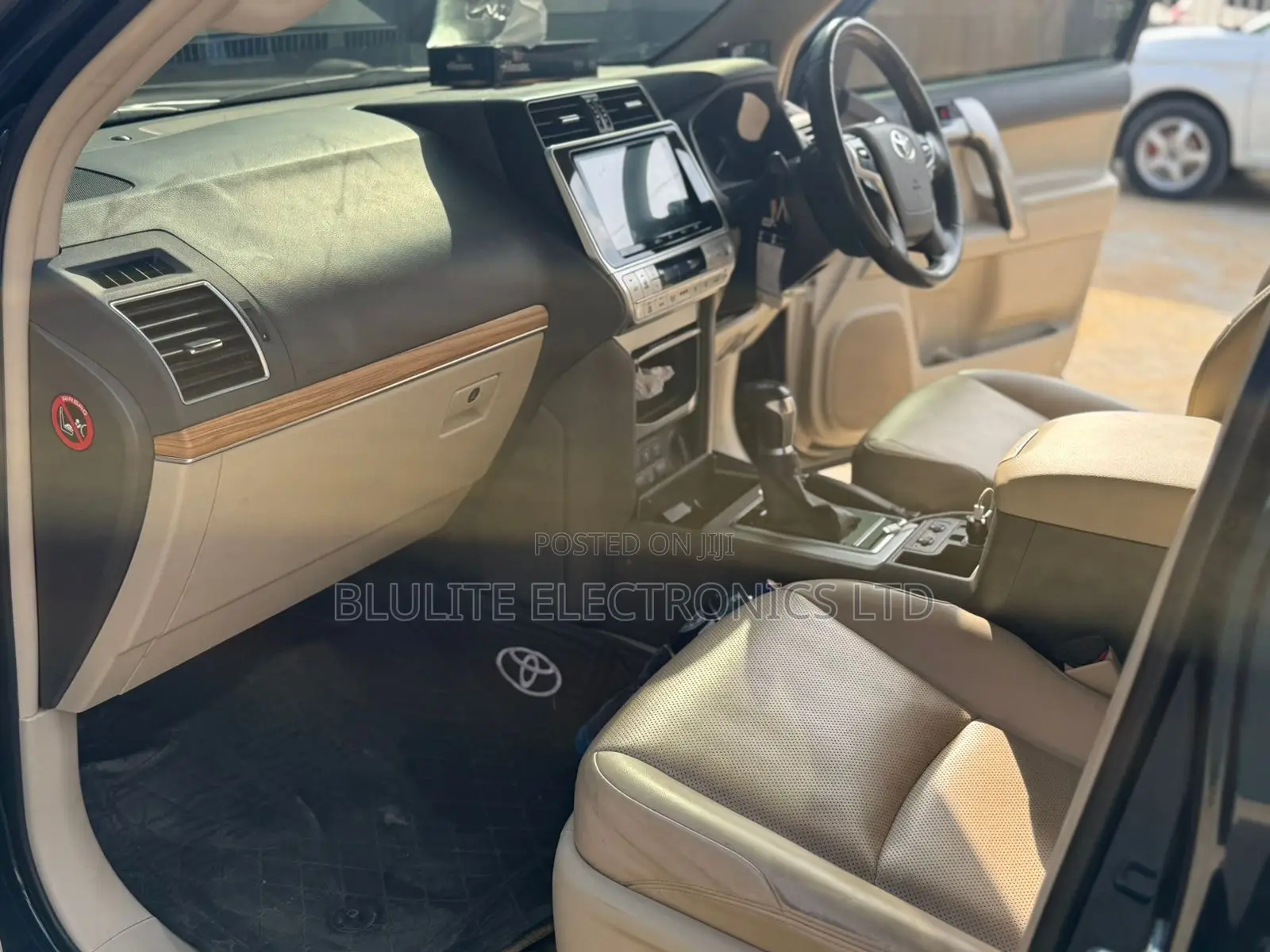 Toyota Land Cruiser Prado 2019 Black