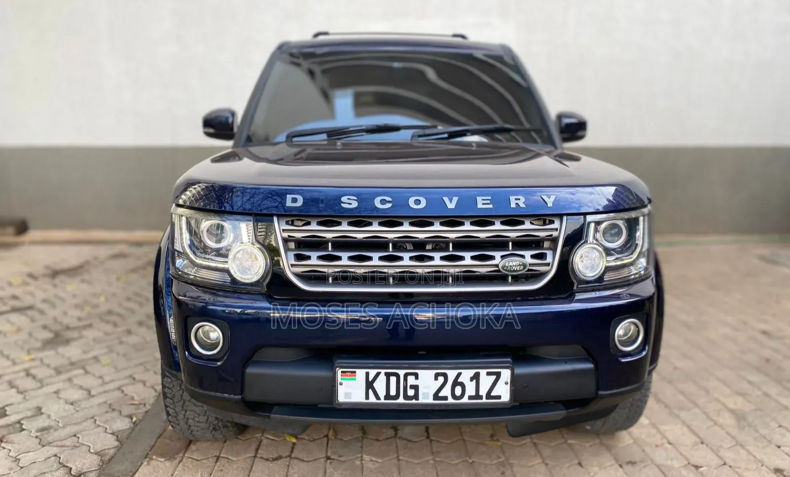 Land Rover Discovery 2015 Blue