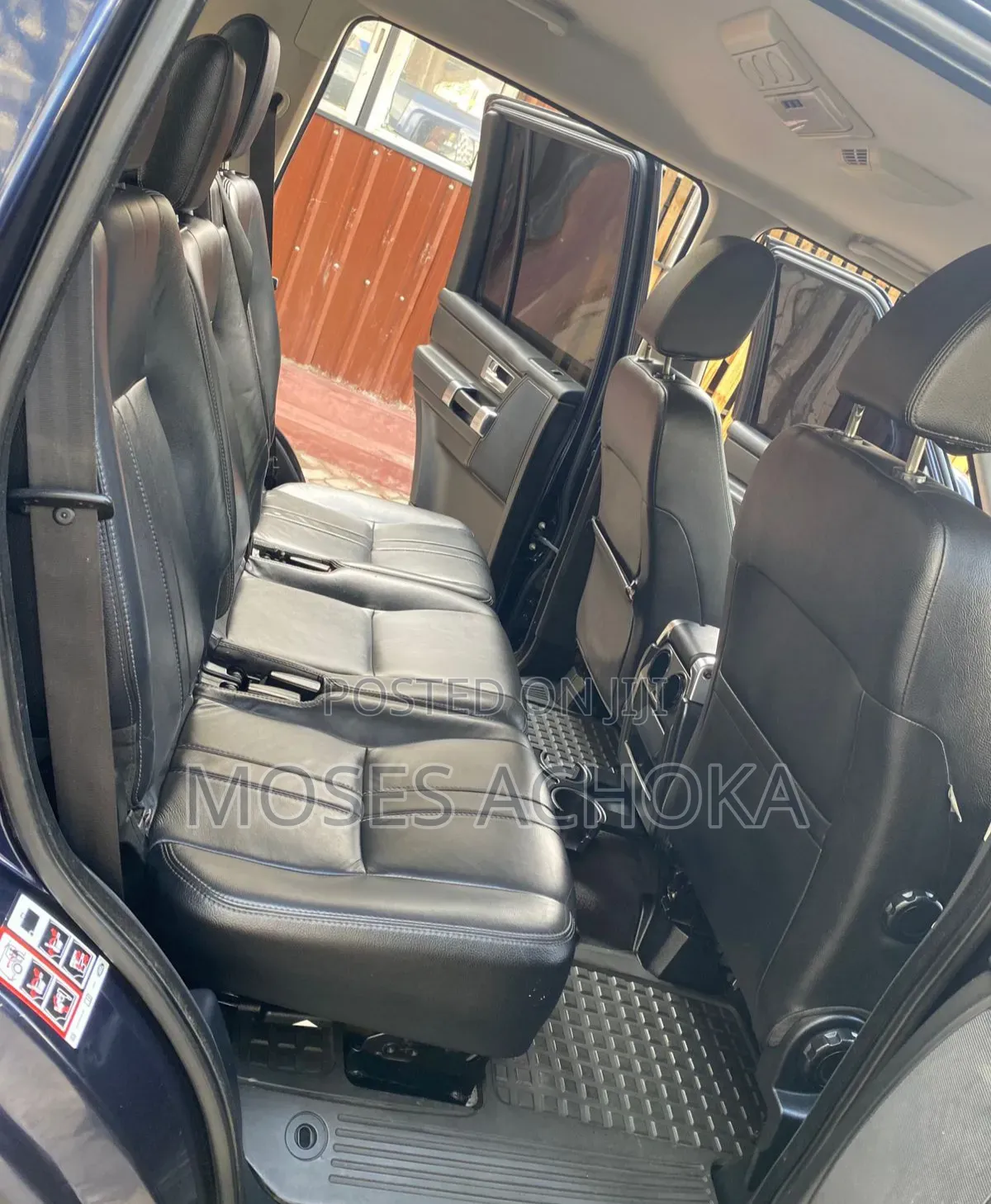 Land Rover Discovery 2015 Blue