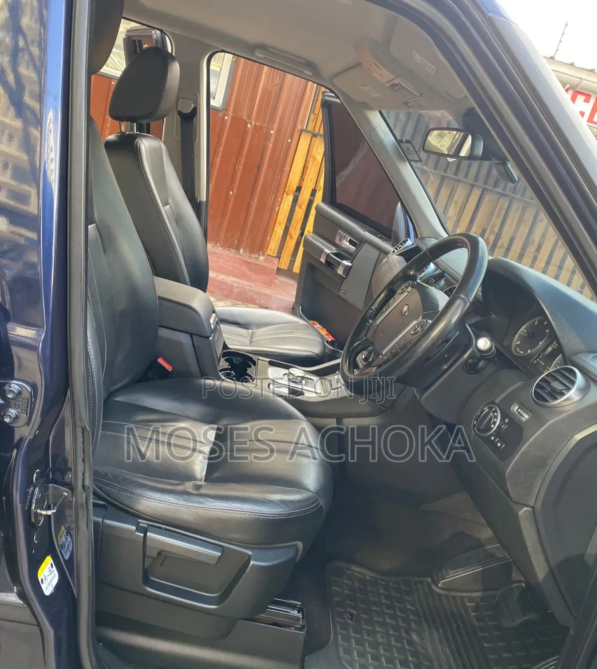 Land Rover Discovery 2015 Blue
