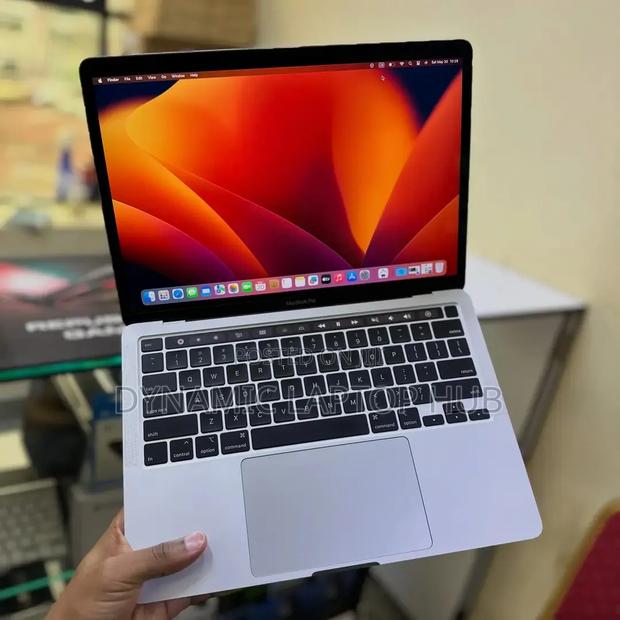 Laptop Apple MacBook Pro 2020 32GB Intel Core i7 SSD 512GB