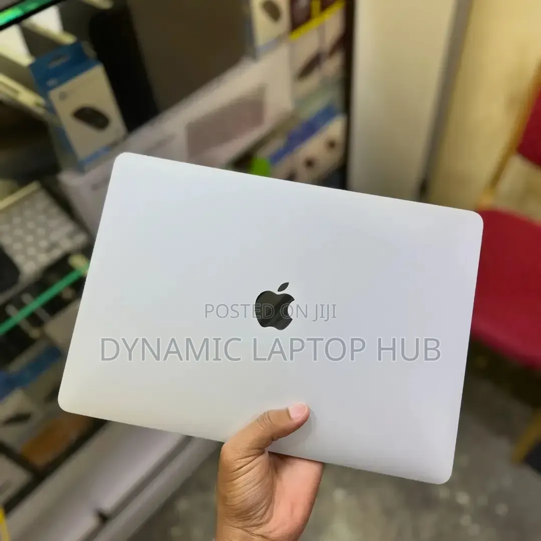 Laptop Apple MacBook Pro 2020 32GB Intel Core i7 SSD 512GB