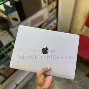 Laptop Apple MacBook Pro 2020 32GB Intel Core i7 SSD 512GB