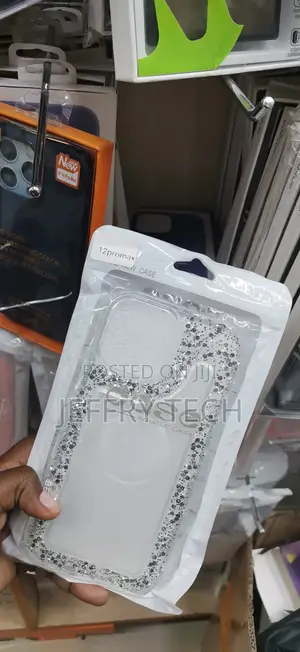 Phone 12 Pro Max Translucent With Heavy Silver Glitter Flakes Case