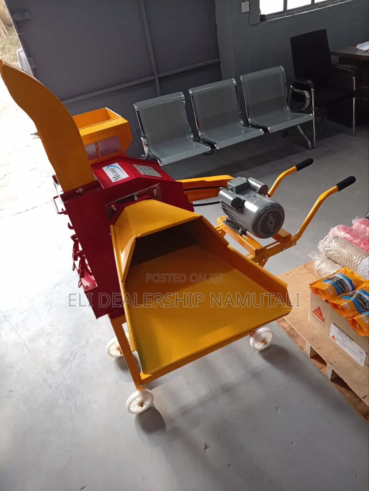 Milano Forage Chopper Machine With 400–600kg/H Capacity