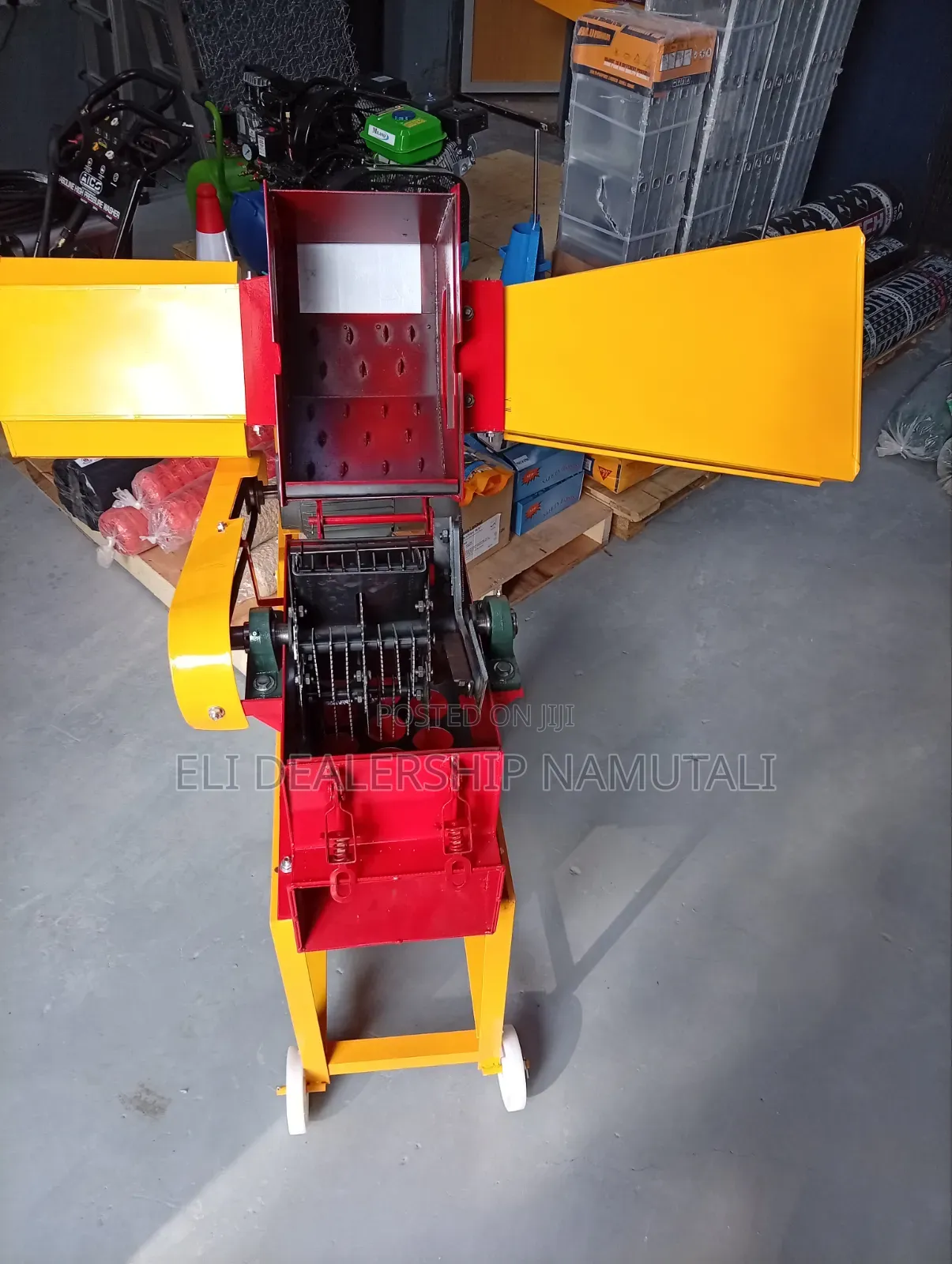 Milano Forage Chopper Machine With 400–600kg/H Capacity