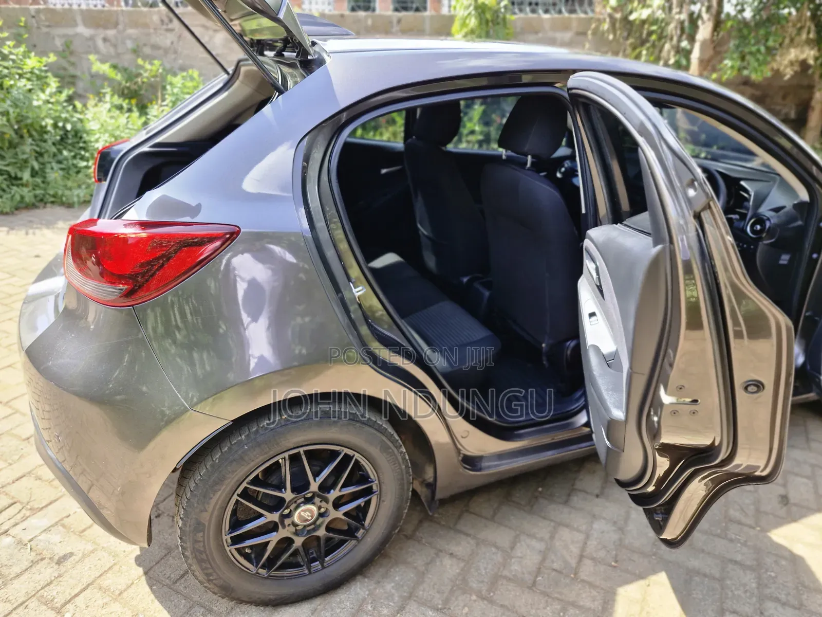 Mazda Demio 2018 Gray