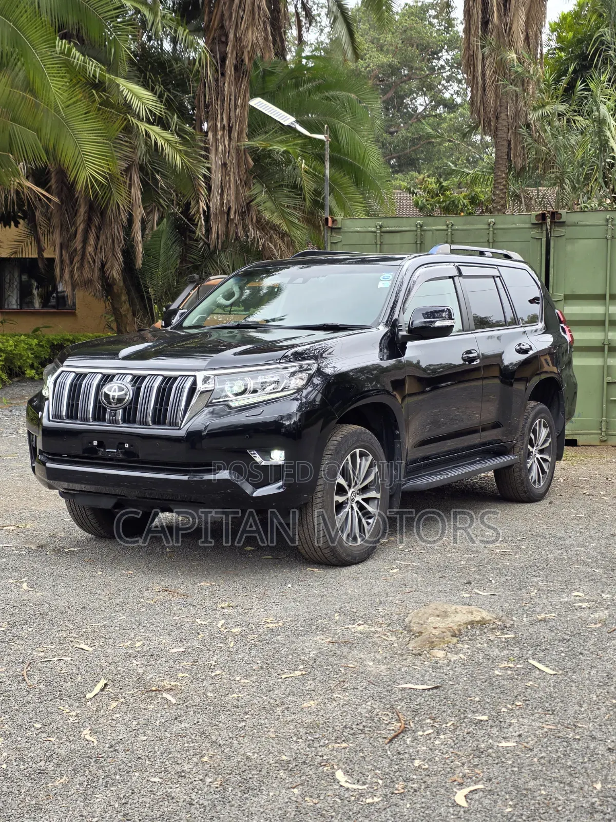 Toyota Land Cruiser Prado 2.7 2019 Black