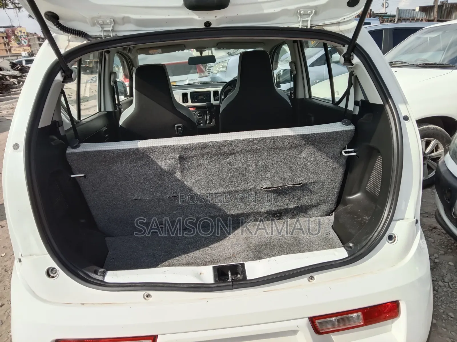 Suzuki Alto 2018 White