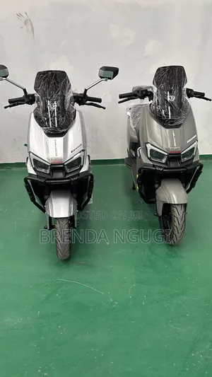 New Motorcycle 2025 Silver