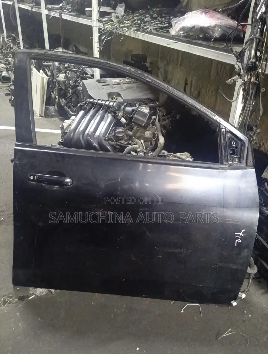 Door Nissan Advan Y12 {Rhs}