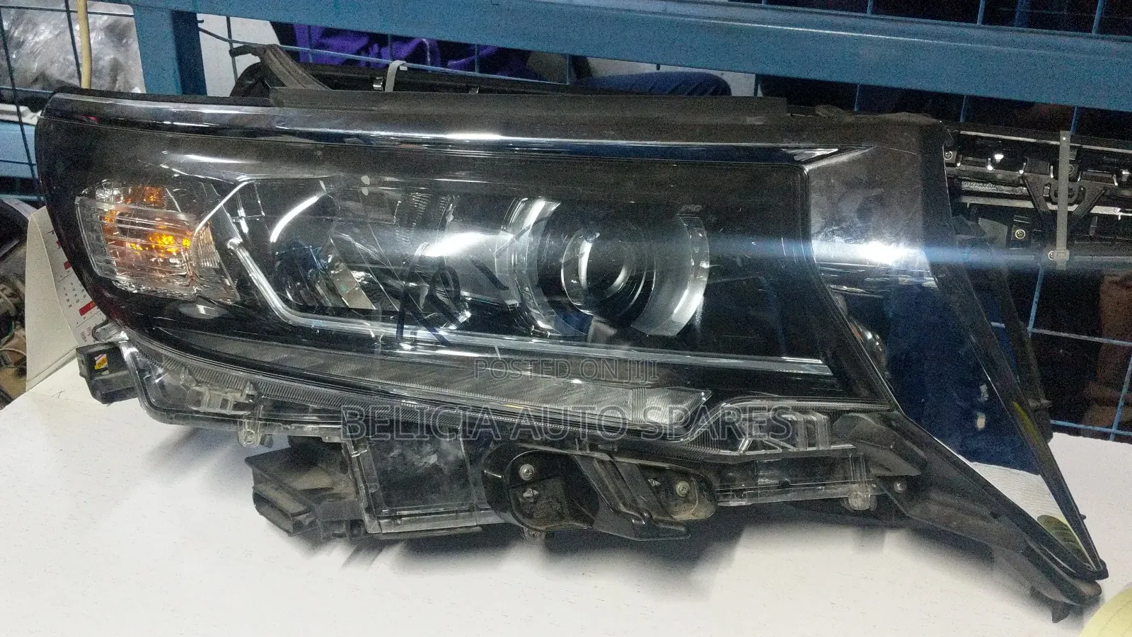 Prado 165 Xenon Headlight