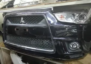 Mitsubishi RVR Nosecut