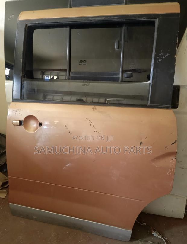 Sliding Door Handle Nissan Serena C25