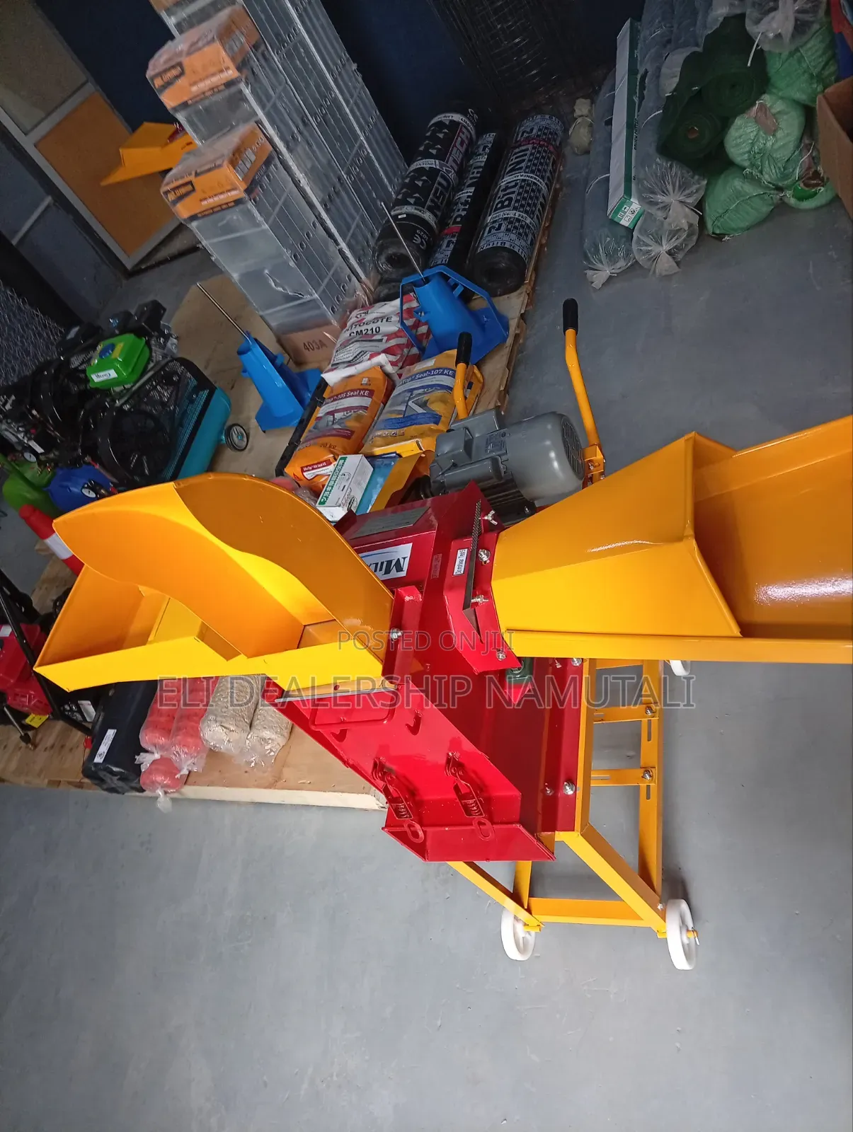 Efficient Fodder Cutting Machine – 400 to 600kg Per Hour