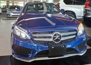 Mercedes-Benz C200 2019 Blue
