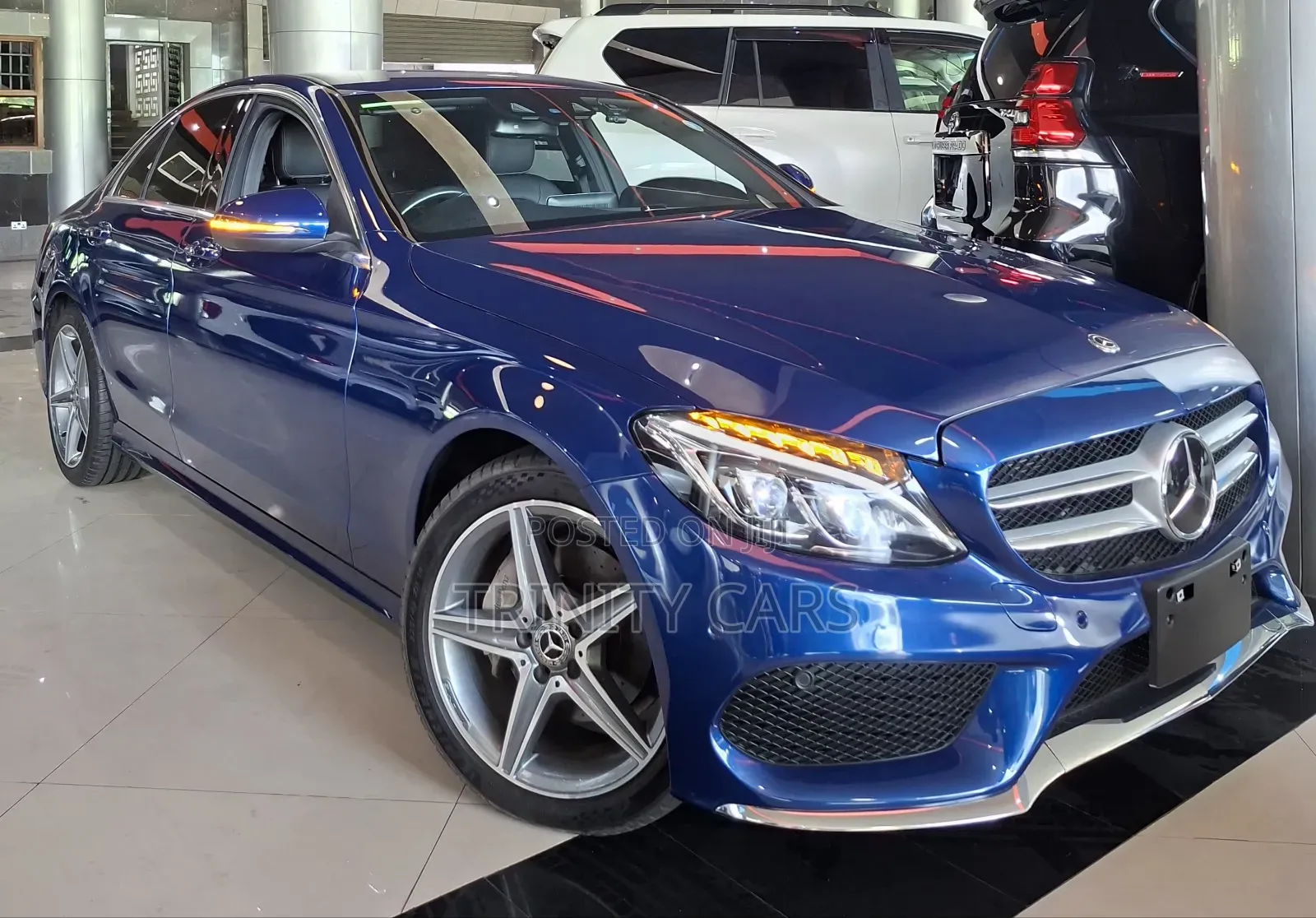 Mercedes-Benz C200 2019 Blue