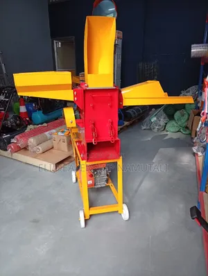 Milano Professional Animal Feed Chaff Cutter With High Output Capacity