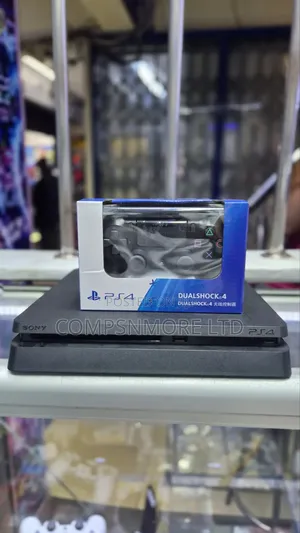 Playstation 4 Standard