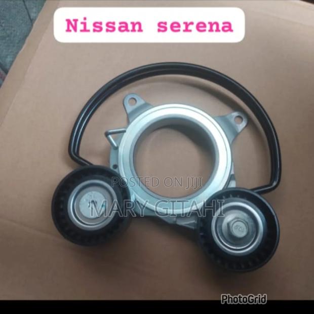Nissan Serena.Belt Tensioner