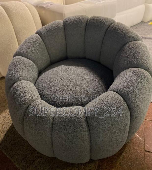 Cozy Pumpkin Sofa