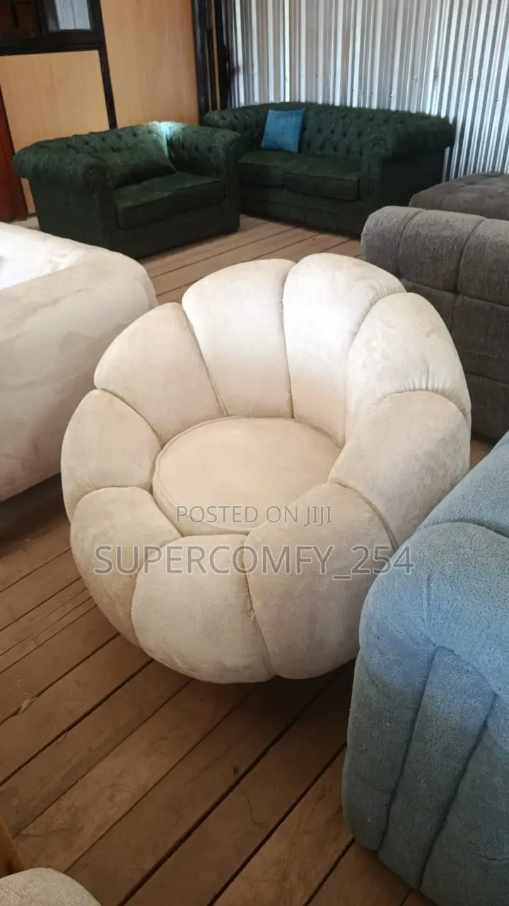 Cozy Pumpkin Sofa