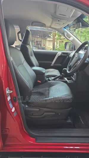 Toyota Land Cruiser Prado 2019 Red