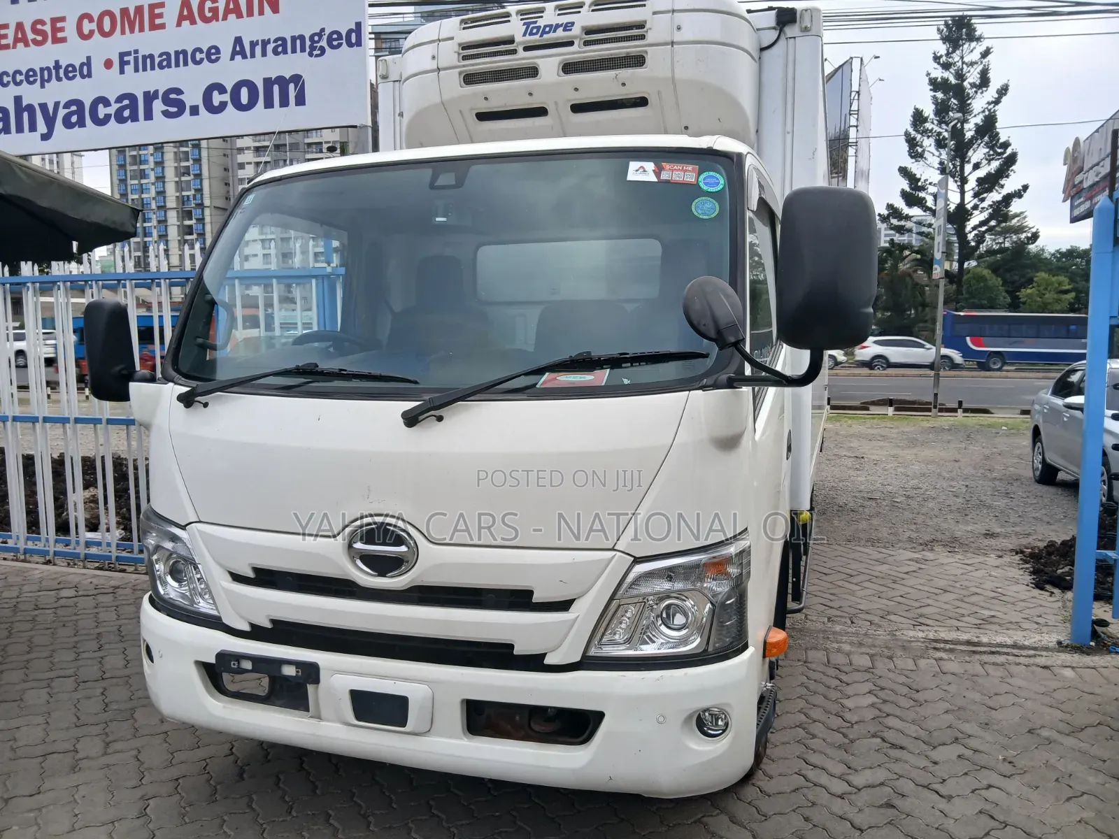 Hino Dutro
