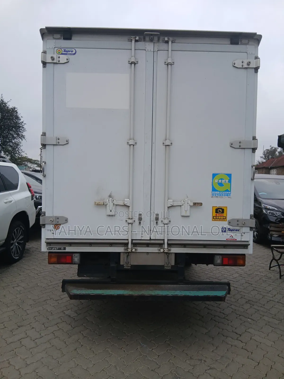 Hino Dutro
