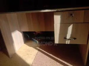 Office Desk