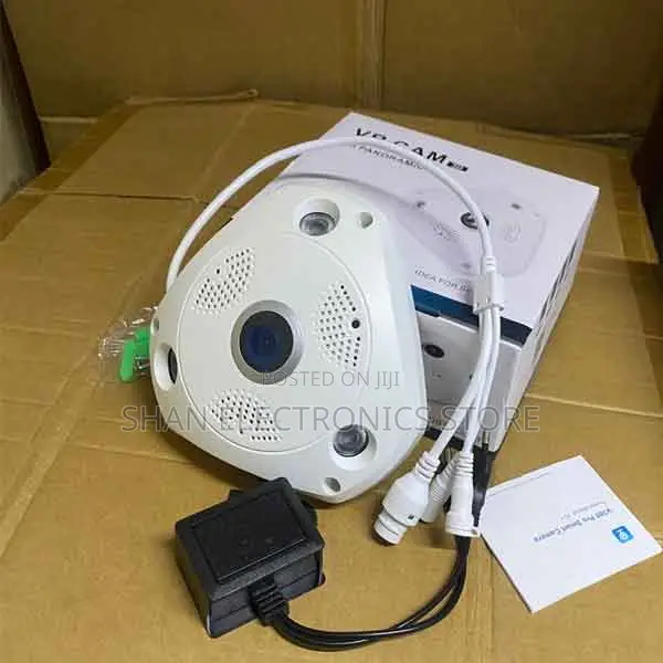 V7 Vr Ultra-Wide Fisheye Cam Designed for Complete Panoramic Coverage