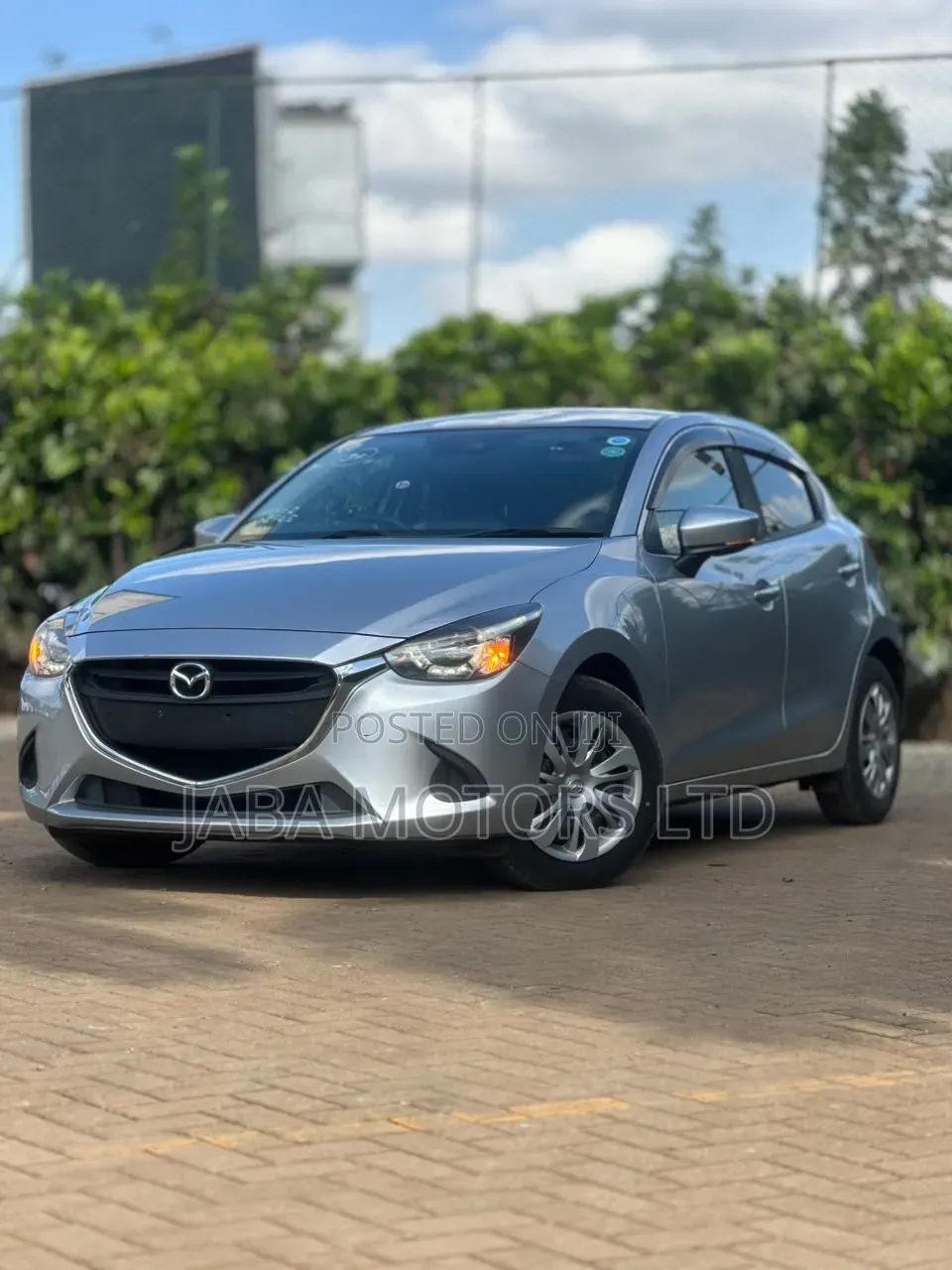 Mazda Demio 2019 Silver