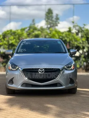 Mazda Demio 2019 Silver