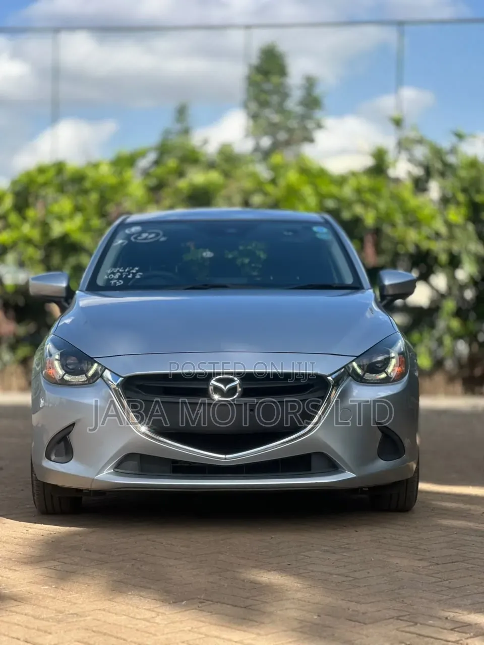 Mazda Demio 2019 Silver
