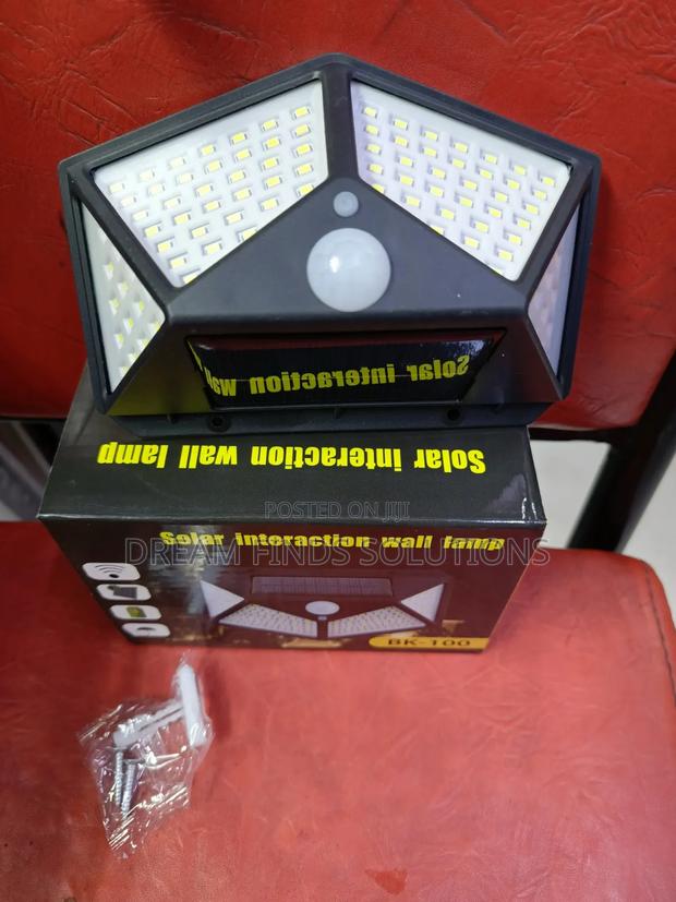 Water-Proof Solar Powered Walllamp