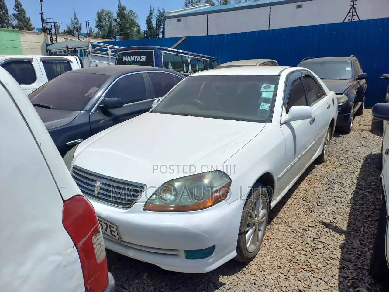 Toyota Mark II 2004 White