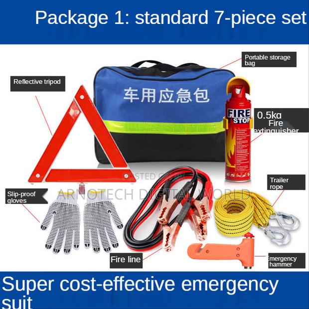 7in1 Multifunctional Roadside Assistance Auto Safety Kit