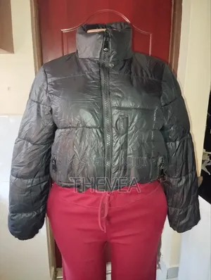 Puff Crop Jackets