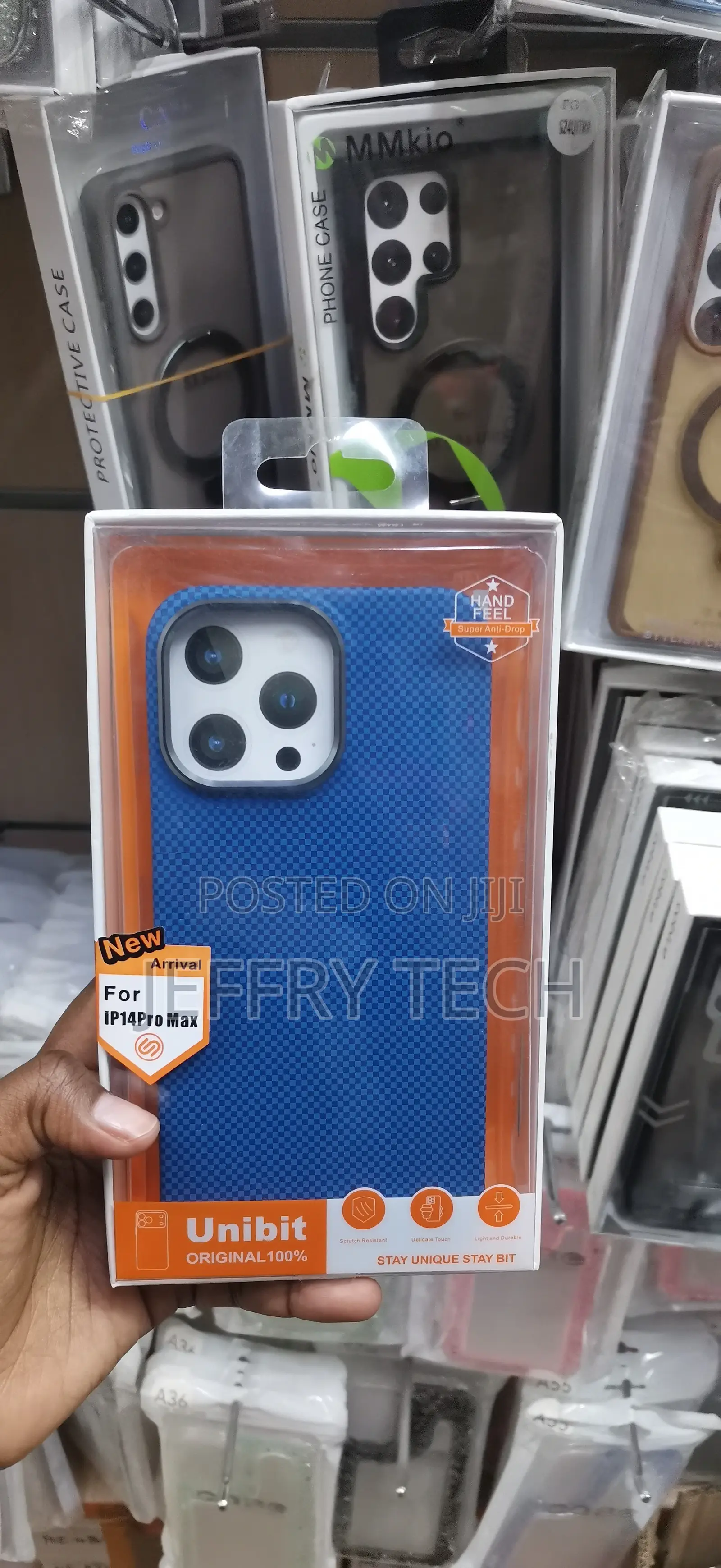 iPhone 14 Pro Max Modern Dot-Grid Style Case