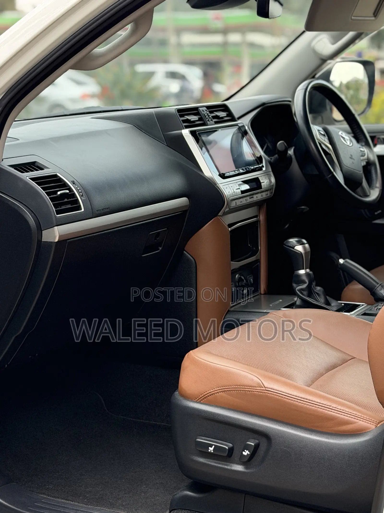 Toyota Land Cruiser Prado 2.7 2021 Pearl