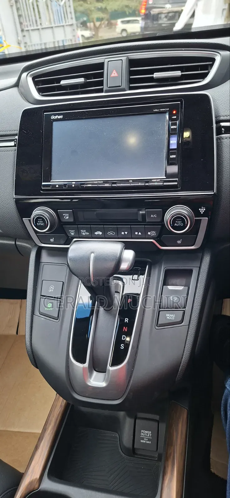 Honda CR-V 2019 Pearl